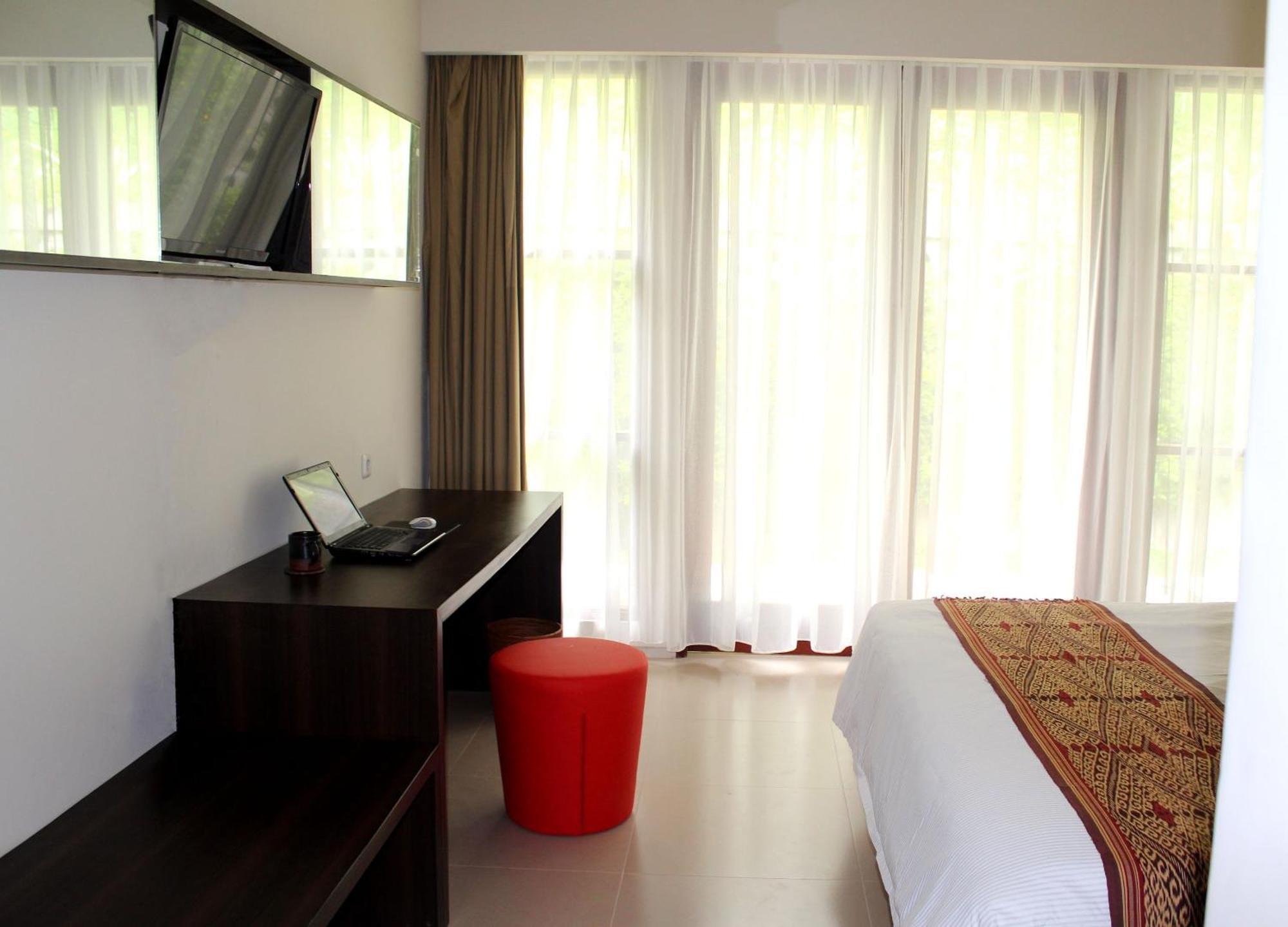 Villa Karingal Senggigi Rum bild
