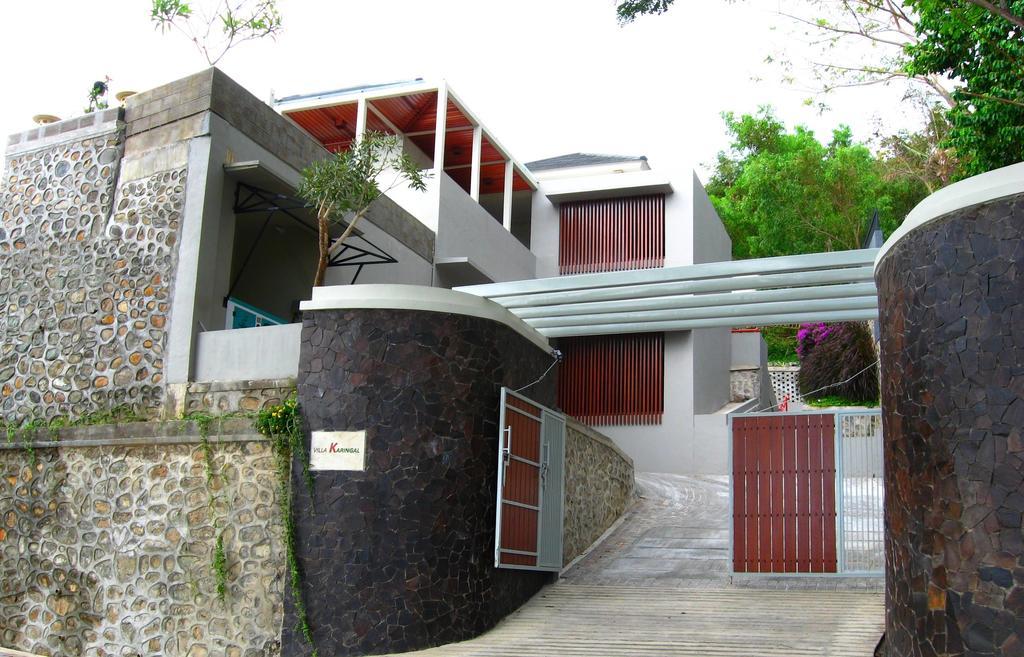 Villa Karingal Senggigi Exteriör bild