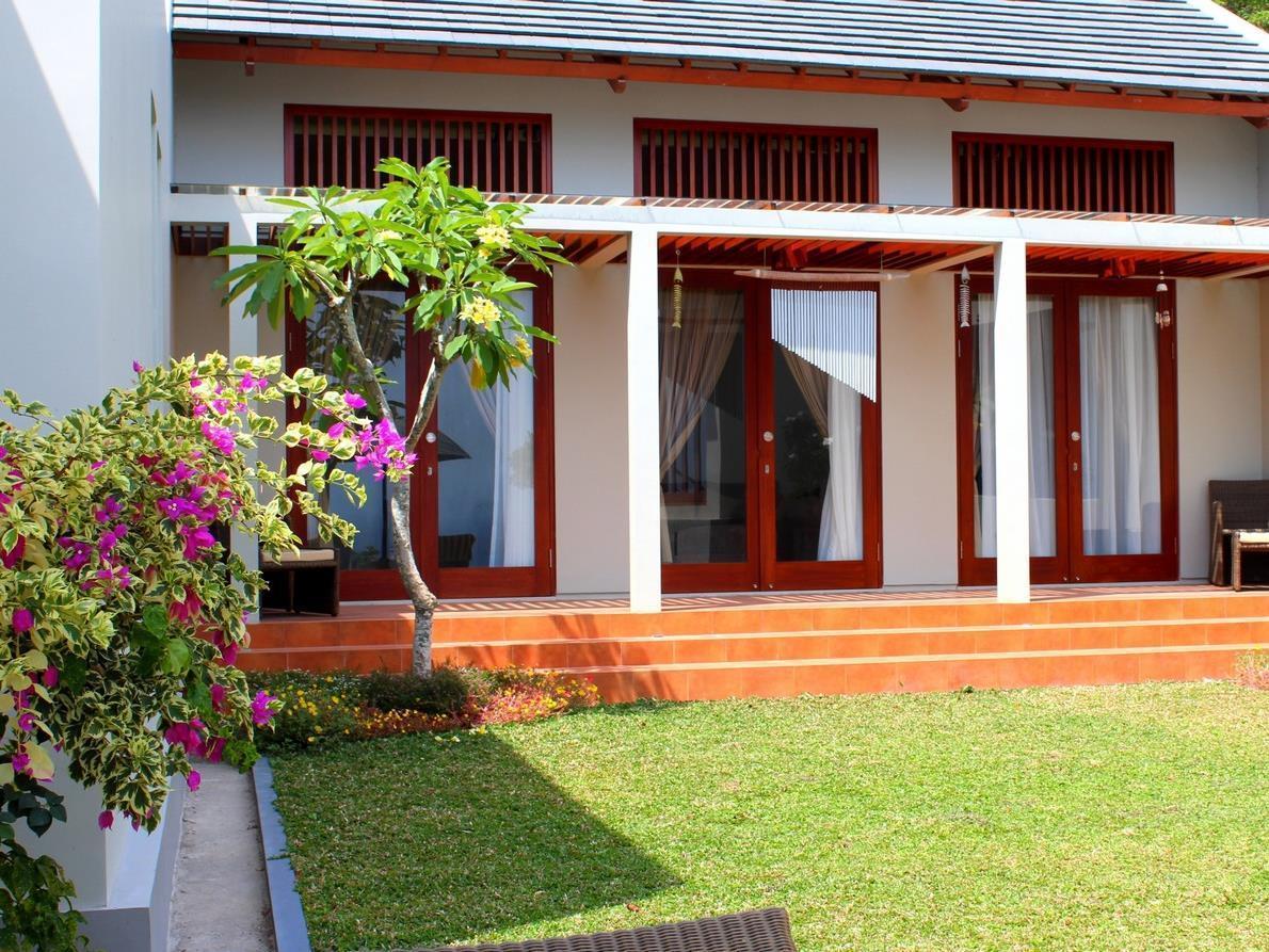Villa Karingal Senggigi Exteriör bild